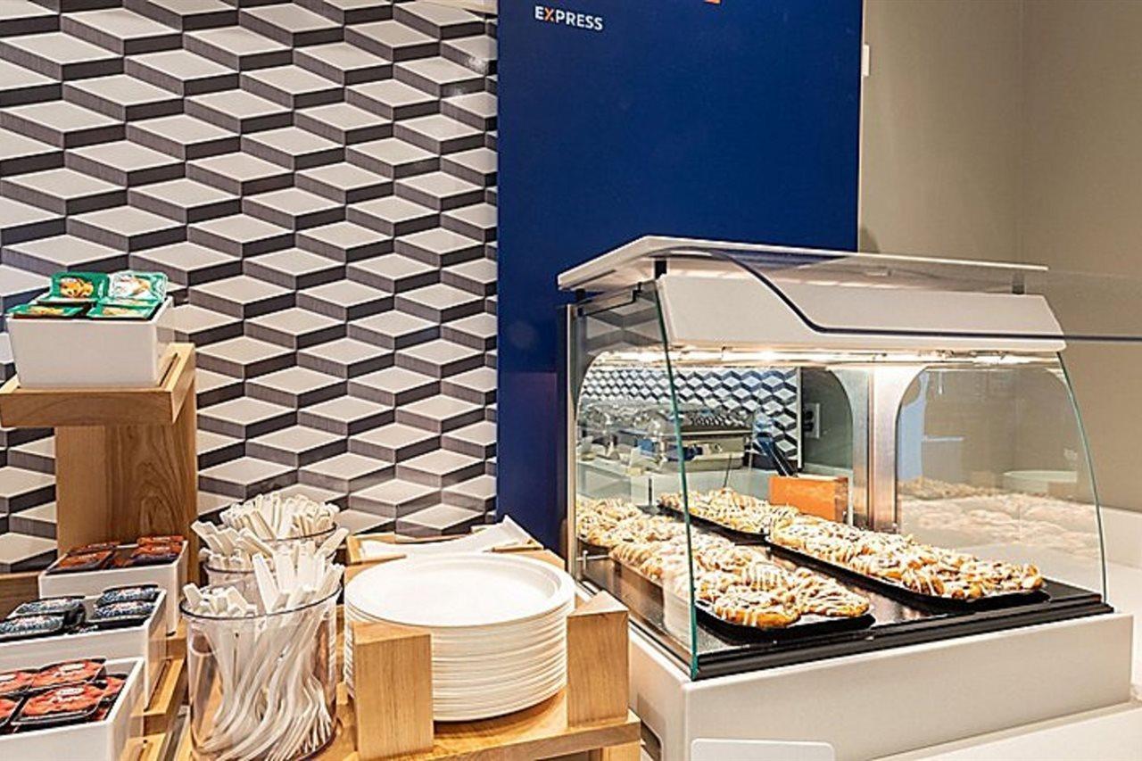 Holiday Inn Express - Wall Street By Ihg New York Exterior foto